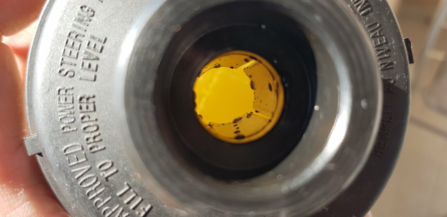 How To Clean Power Steering Reservoir (With Pictures)