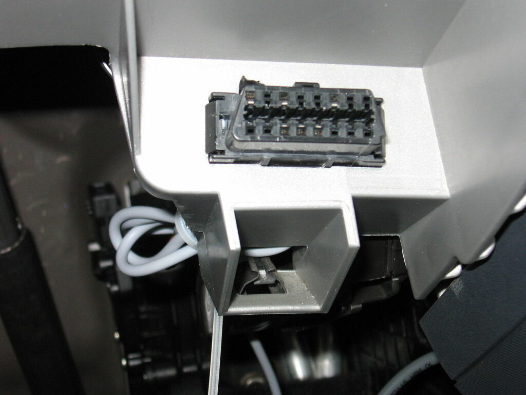 P0029 OBD-II Trouble Code : Exhaust Valve Control Solenoid Circuit Range/Performance (Bank 2)