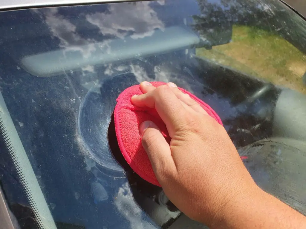 How To Deal With Haze On Windshield That Appears When It Rains