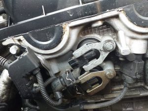 Oil in VVT Solenoid Connector: Causes, Symptoms, and Solutions