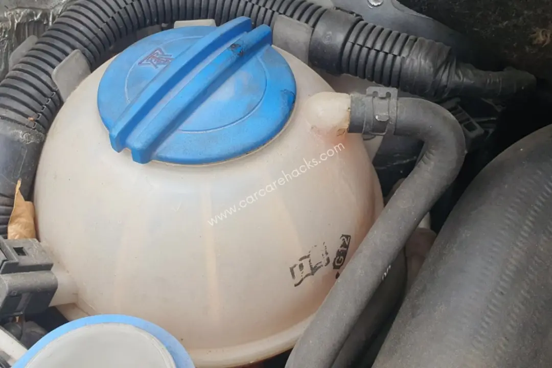 How The Coolant Overflow Tank Works (Explained!)