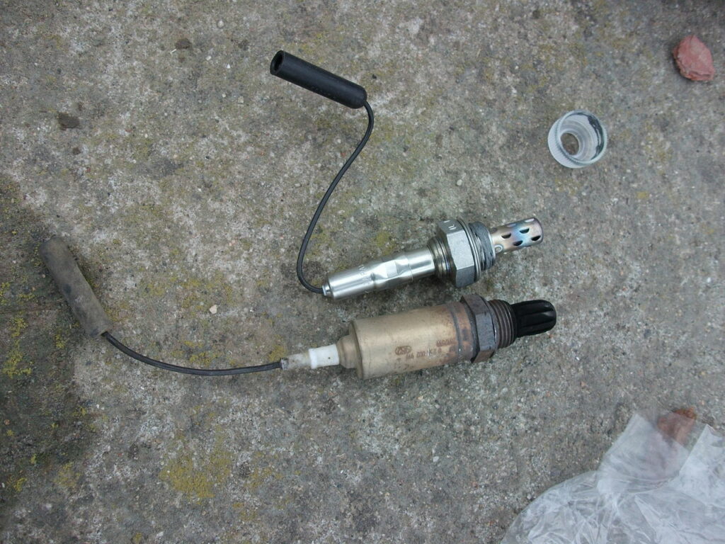 How To Replace The Oxygen Sensor To Fix The P0171 Trouble Code