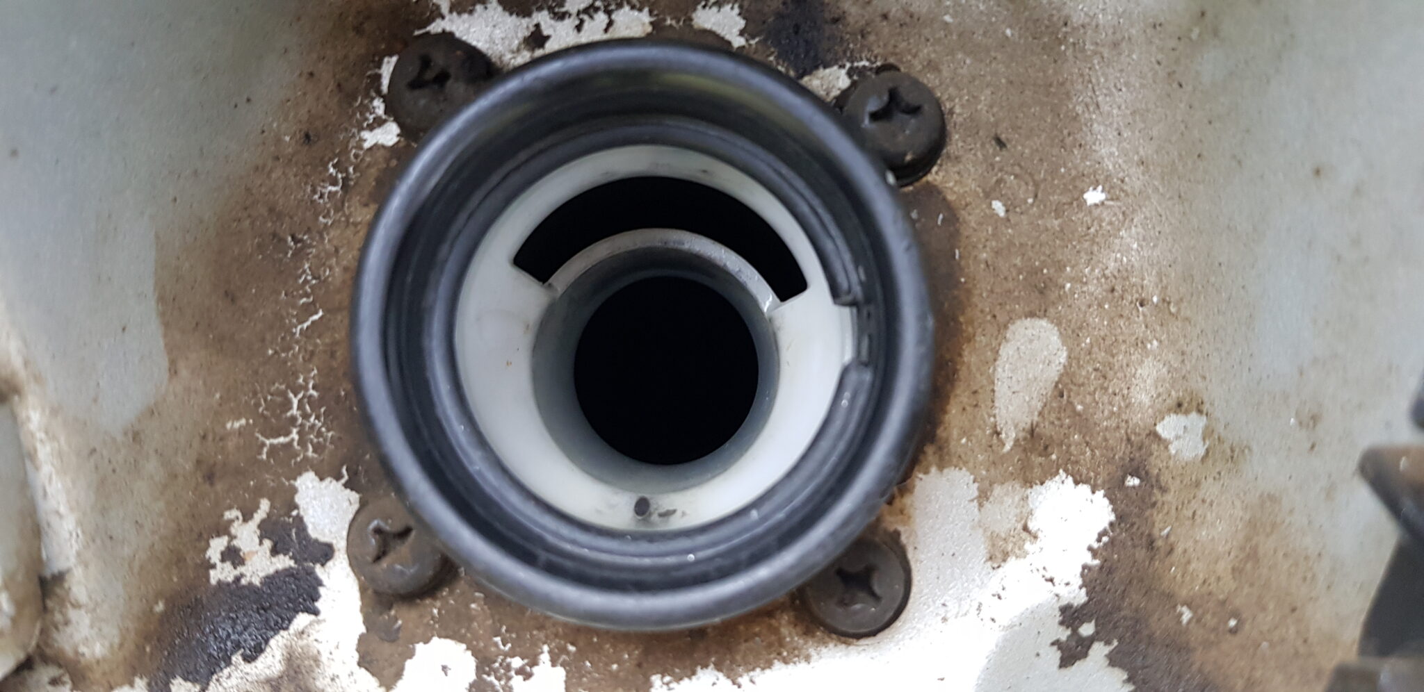 Why Is My Fuel Tank Not Filling Up and How To Fix It